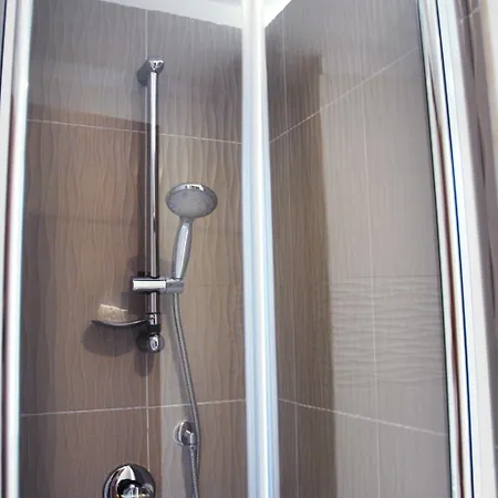 Conte Poderico فندق مبيت وإفطار نابولي