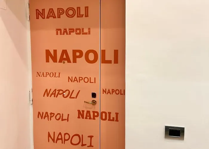 Conte Poderico 3* Napoli